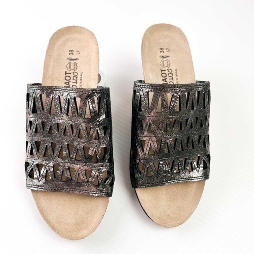 Naot slide on sandals The Crown radiant copper womens size 38/7
